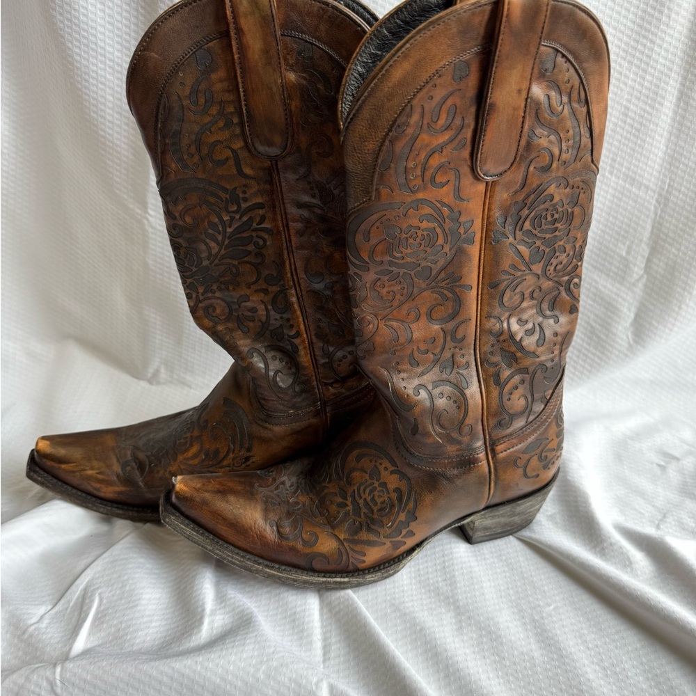 Old Gringo Floral Embossed Leather Boots